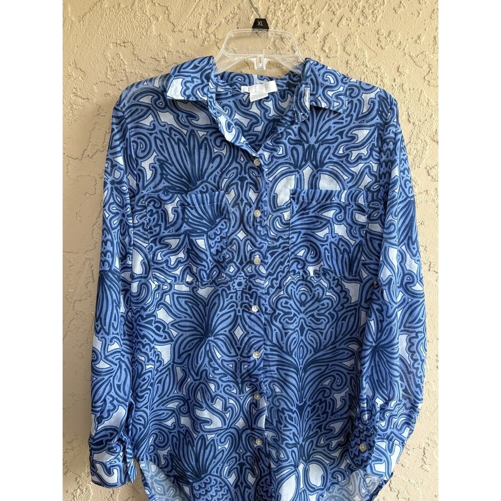 L.I.F.E. Blue Purple Ish Lightweight Floral Print Pockets Womans Roll Tab Blouse